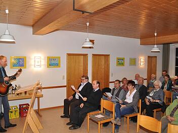 Dankbarkeit für die "Segenslinie Gottes": 25 Jahre CVJM-Haus Rentweinsdorf - das wurde am Freitag mit einem Empfang gefeiert.Foto: Beate Dahinten