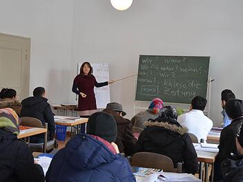 Anja Augustin gibt in Kursen der Awo Deutschunterricht für Flüchtlinge. Foto: Rainer Lutz