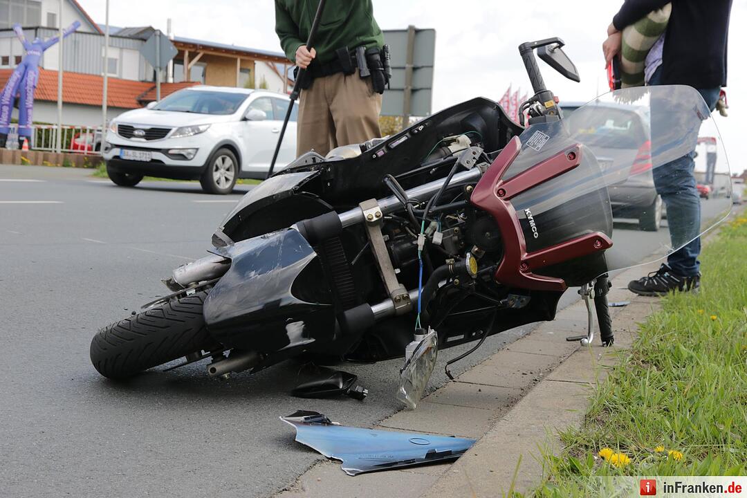 Rollerfahrer bei Unfall in Hirschaid verletzt