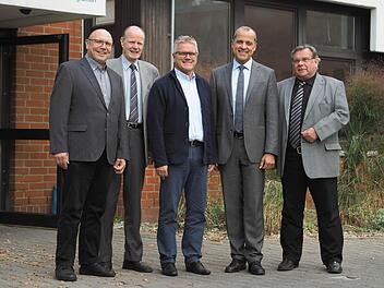 Der scheidende Aufsichtsratsvorsitzende Rudolf Glanzner (l.) mit Rolf-Christian Platzek, Wolfgang Badura, Michael Sigmund und Gerhard John  Foto: Martin Rossol