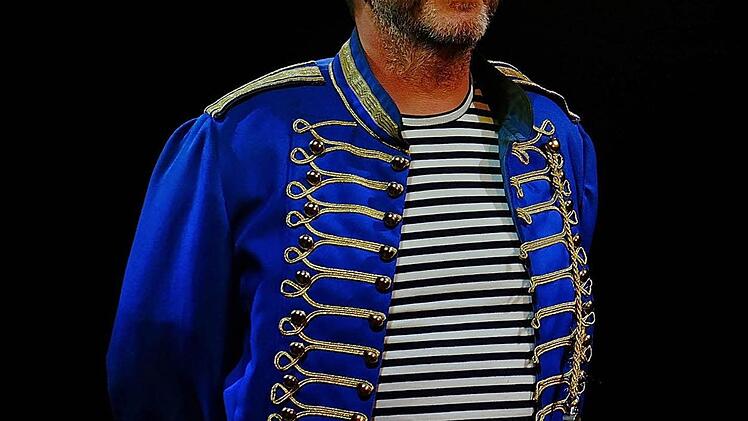 Abschluss-Show im Circus Luna nach dem Pfingstcamp  Foto: Gerd Schaar