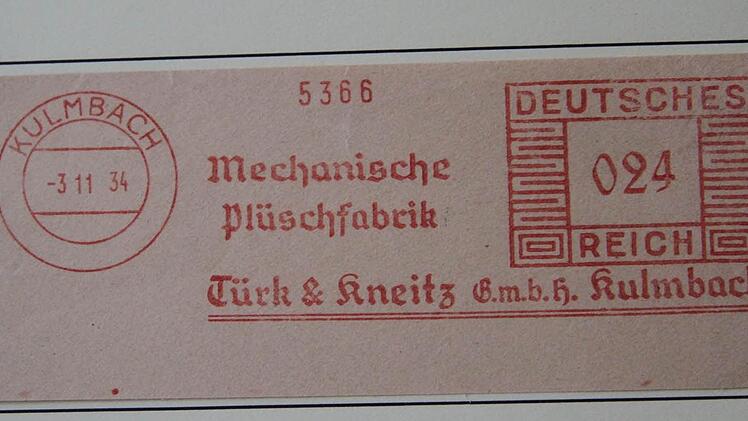 Die Plüschfabrik Türk & Kneitz hatte ein besonders reichhaltig verziertes Wertfeld.