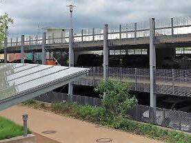 Das Parkdeck am Klinikum bietet jetzt 65 Plätze mehr. Foto: Regiomed-Kliniken