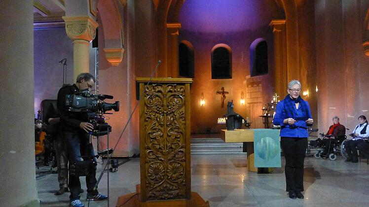 23. November 2014: ZDF-Liveübertragung des Fernsehgottesdienstes aus der Erlöserkirche in Bad Kissingen.