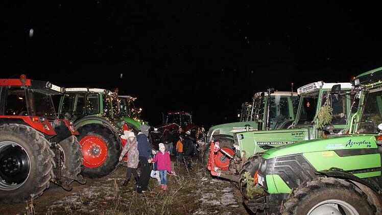 Viele Zuschauer aus Stadt und Land kamen zu der Aktion. Foto: Joseph Beck