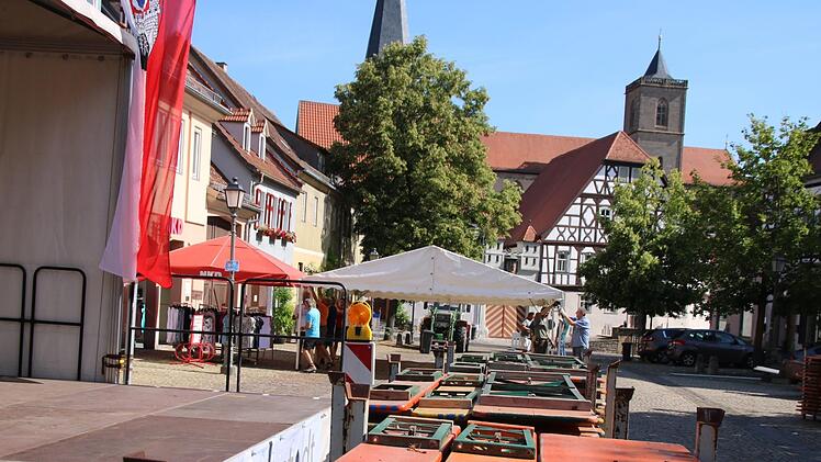 Am Donnerstag begann die heiße Phase der Vorbereitungen auf dem Anger (Bild) und auf dem Stenayer Platz. Thomas Malz