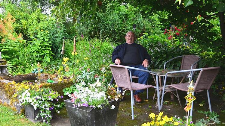 Hier im Garten von Heide und Adolf Lauterbach lässt sich gut eine Pause einlegen.