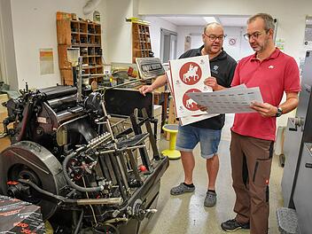 Frank Streit (l.) und Frank Päsler wissen, wie wichtig ein regelmäßiger Austausch und die Zusammenarbeit mit anderen lokalen Unternehmen sind. Foto: Ronald Rinklef