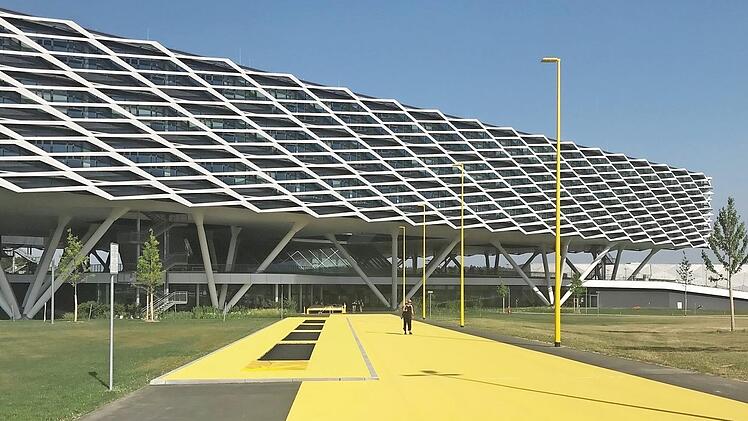 Futuristisch wirkt die neue "Arena". Die Frage der Kosten behält man aber lieber für sich.