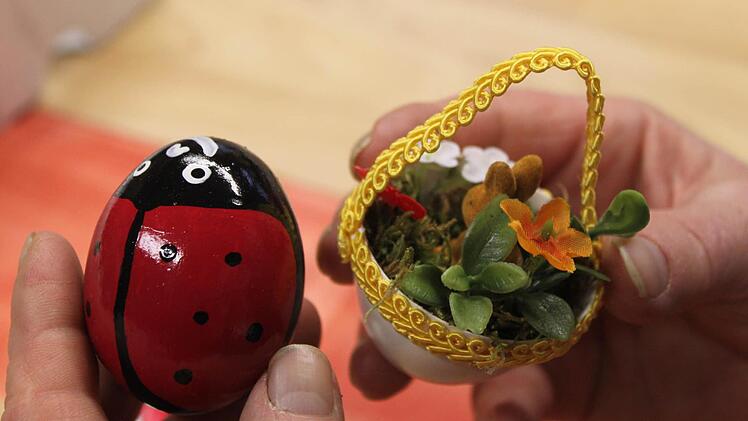 Aus brauenen Eiern werden Käfer, aus weißen Körbchen.