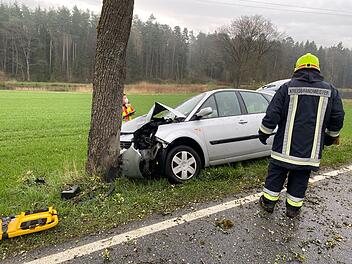 B303: Unfall nahe Mitwitz