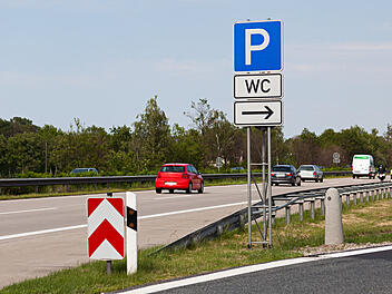 Ehefrau bei Toilettenpause an A6 im Kreis Ansbach vergessen Ehefrau bei Toilettenpause an A6 im Kreis Ansbach vergessen