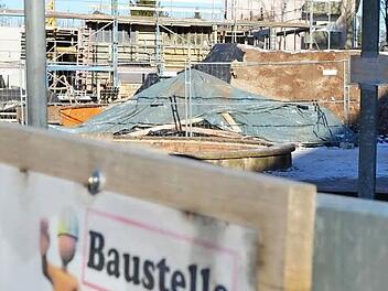 Die Erweiterung der Carl-Platz-Schule ist das aktuell größte Projekt im Haushalt 2017. In den kommenden Jahren folgen noch viel mächtigere Aufgaben respektive Neubauten,wie zum Beispiel Rathaus und Stadthalle, Bürgerzentrum und Stadtbibliothek und nicht zu vergessen die Stadtumlandbahn.  Foto: Bernhard Panzer