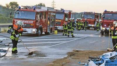 Etwa 50 Feuerwehrleute waren im Einsatz.