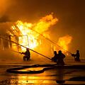 Am Montagabend ist die Feuerwehr zu einem Einsatz in Oberfranken ausgerückt. Symbolfoto: Anton Gvozdikov/Adobe Stock