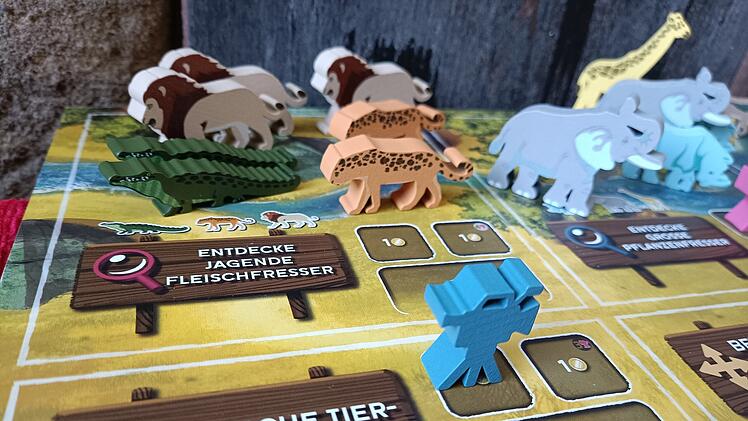 Spiele-Test "Wilde Serengeti": Gehobenes Familienspiel für Wildtier-Fans