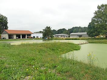 Die Kläranlage mit Bauhof in Hiltpoltstein  Foto: Petra Malbrich