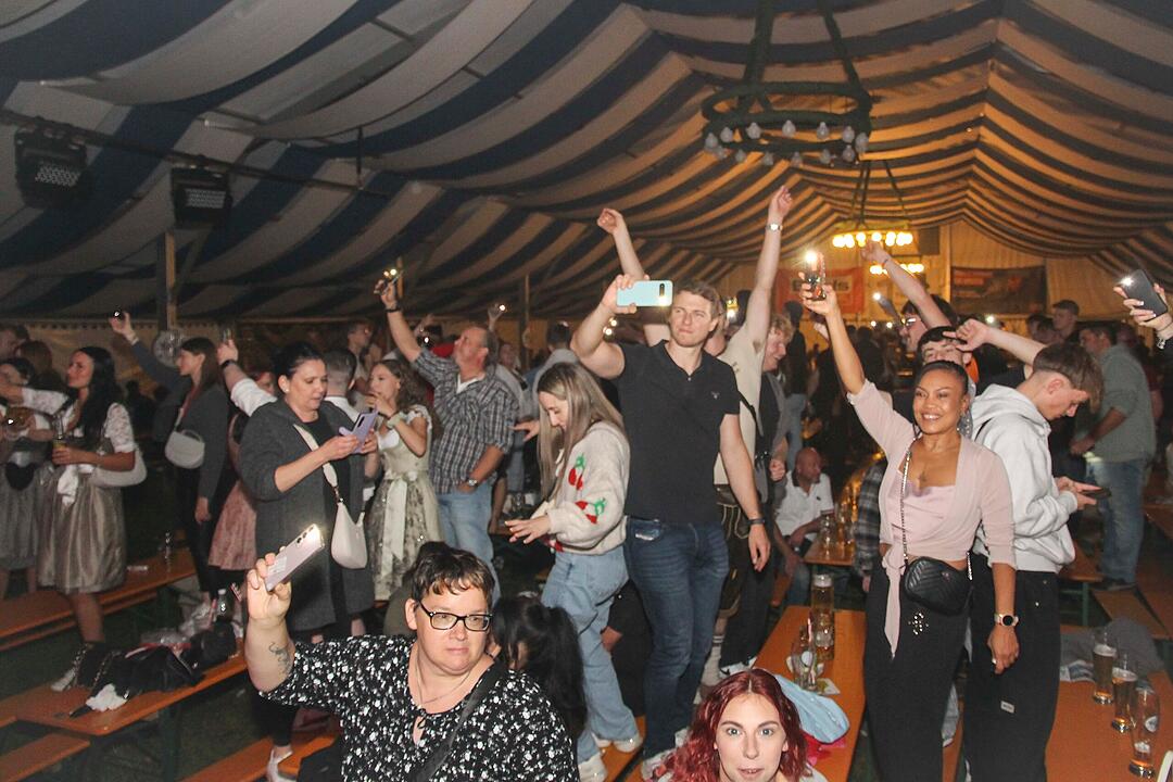 Partyabend mit der Band „Members”