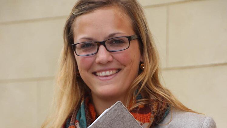 Michaela Hohlmeier hat eine Firma gegründet, die ausländischen Jugendlichen beim Ausbildungsstart n Deutschland hilft.