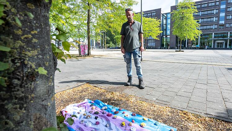 Mann bei Attacke bei CSD-Versammlung brutal verletzt