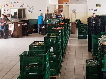 Bamberg: Tafel muss Bed&uuml;rftige wegen hohem Andrang abweisen - "k&ouml;nnen wir nicht bew&auml;ltigen"