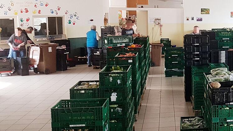 Bamberg: Tafel muss Bedürftige wegen hohem Andrang abweisen - "können wir nicht bewältigen"