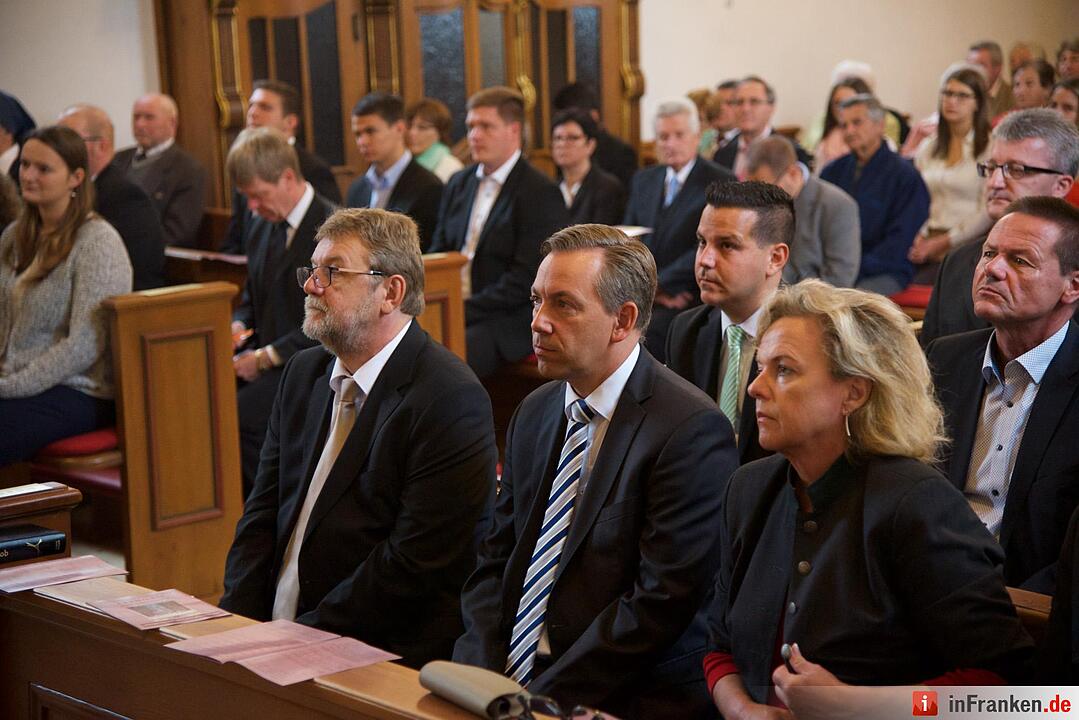 Nach einjähriger Kirchensanierung: Hannberg feiert die Wiedereröffnung der Wehrkirche der Pfarrei Geburt Mariens Hannberg