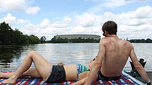 Liebe liegt in der Festivalluft: Verliebte bei Rock im Park