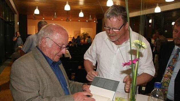 Norbert Bl&uuml;m war zu Gast in Coburg und wurde nach seiner Lesung spontan als Redner f&uuml;r die Warnstreiks der IG Metall verpflichtet. Fotos: Simone Bastian