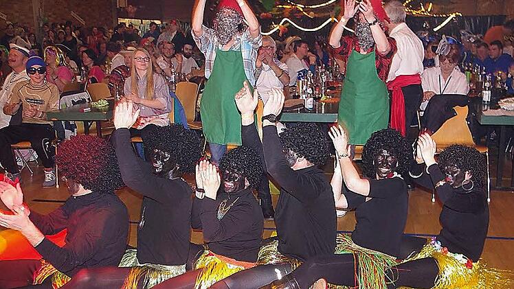 Gute Stimmung herrschte beim Zigeunerfasching in Wilhelmsthal. Foto: Heike Schülein