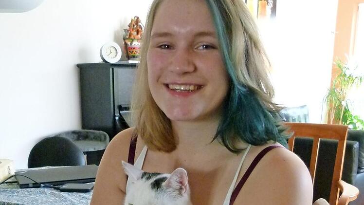 Johanna Lieberth lässt auch ihren Kater Timmy zurück, wenn sie für ein Jahr nach Bolivien geht.  Foto: Marion Krüger-Hundrup