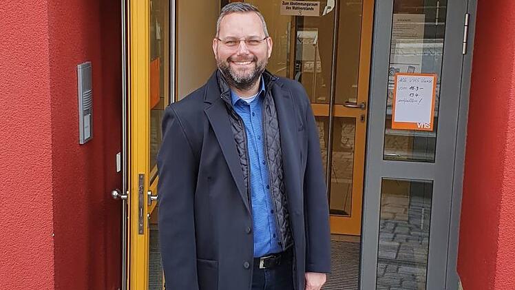 Michael Dütsch nach der Wahl - der BI-Kandidat erzielte gut 40 Prozent der Wählerstimmen und geht nun in die Stichwahl. Foto: p