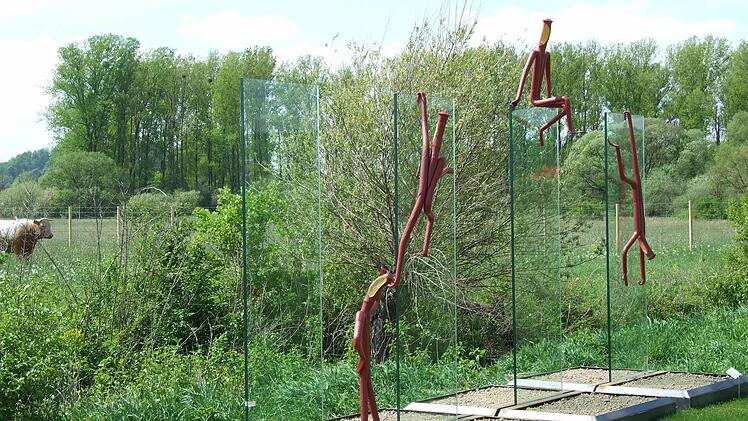 Die fertige Skulpturengruppe im Deggendorfer LGS-Gelände  Foto: privat