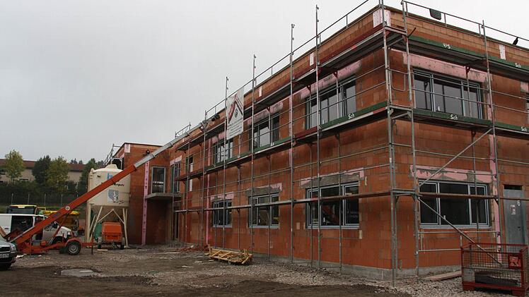 Das Verwaltungsgebäude von außen