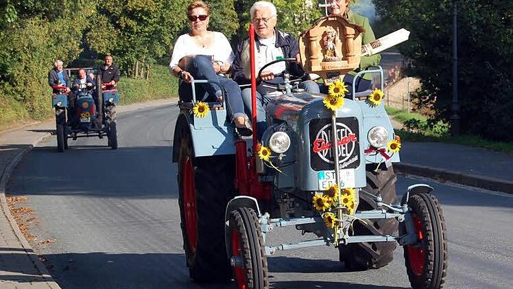 Angeführt wurde der Konvoi von Erwin Zahner mit dem Wallfahrtskreuz. Foto: Andreas Welz
