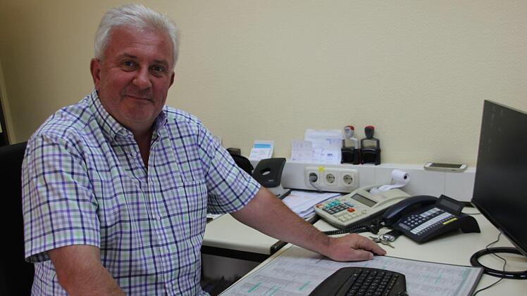 Wolfgang Lieb kennt den Betrieb aus dem FF. Er fing als Hilfsarbeiter an im Entsorgungsunternehmen Simon und arbeitete sich hoch zum Prokuristen.Veronika Scahdeck