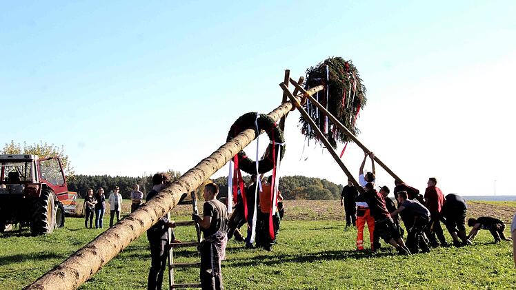 Impressionen von der Bucher Kerwa Richard Sänger