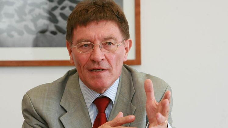 Eberhard Sinner - damals noch Medienminister - besucht im Jahr 2008 die Redaktion des Fränkischen Tags.  Foto: Archiv/Barbara Herbst