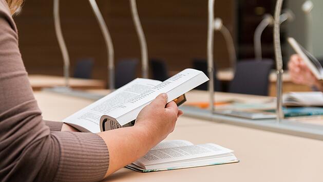 Schulische Ausbildungszeit für die Rente anrechnen lassen? Wann das geht