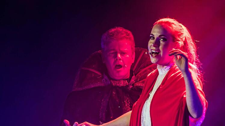 "Nacht der Musicals" im Coburger Kongresshaus: "Tanz der Vampire"Foto: Jochen Berger