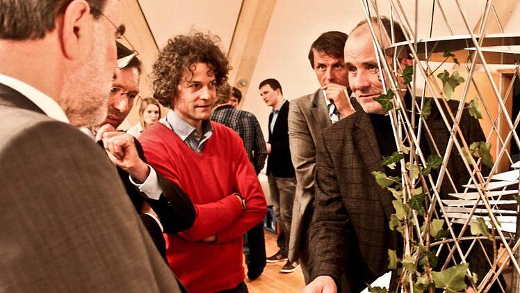 Die Jury-Mitglieder (v. l.): Josef Martin (Bürgermeister Zapfendorf), Manfred Löbl und Bernhard Struck (Naturschutzbehörde), Prof. Florian Neuner und Thomas Porzner (Firma Porzner-Kies Zapfendorf)