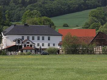 Die Mühle in Hemmendorf, hier von B4 aus gesehen, soll beim "Tag des offenen Denkmals" am 13. September geöffnet werden.Foto: Helmut Will