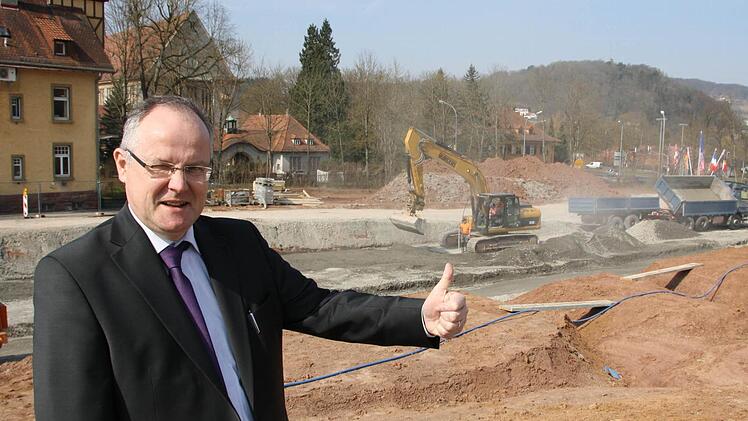 Geschäftsführer Manfred Zimmer freut sich über den Start der Arbeiten. Foto: Ralf Ruppert