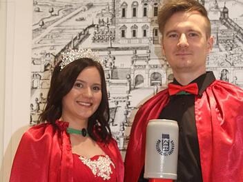 Benjamin Wagner (29) und Theresa Krauß (26) regieren in Neudrossenfeld.Sonny Adam