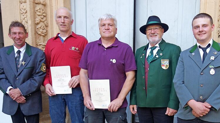 Ehrungen (von links): Klaus Engelmann, Hilmar Jahn, Gerhard Bock, Otto Iff, Kai Scheppe