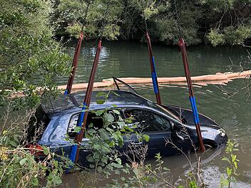 Auto in Forchheim in Wiesent gerollt