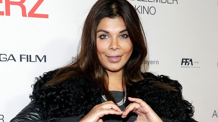 Indira Weis gibt sich bei Instagram als Bloggerin aus.