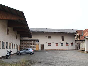 Diese Geb&auml;ude im Hinterhof der fr&uuml;heren Metzgerei m&uuml;ssen weichen.  Foto: Andreas Dorsch