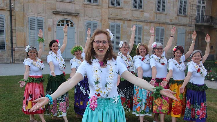 Gisela Sprengler und ihre fränkischen Hawaiianerinnen. Diana Fuchs