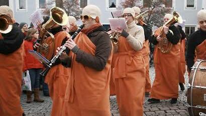 Buddhistische Mönche in Franken - aber nur vom Musikverein Priegendorf